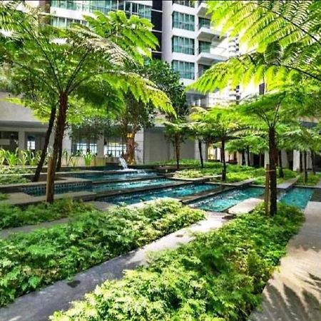 Luxury Regalia Suites By Adnan Kuala Lumpur Eksteriør billede