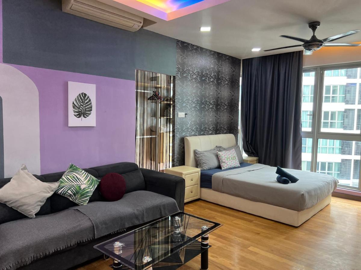 Luxury Regalia Suites By Adnan Kuala Lumpur Eksteriør billede