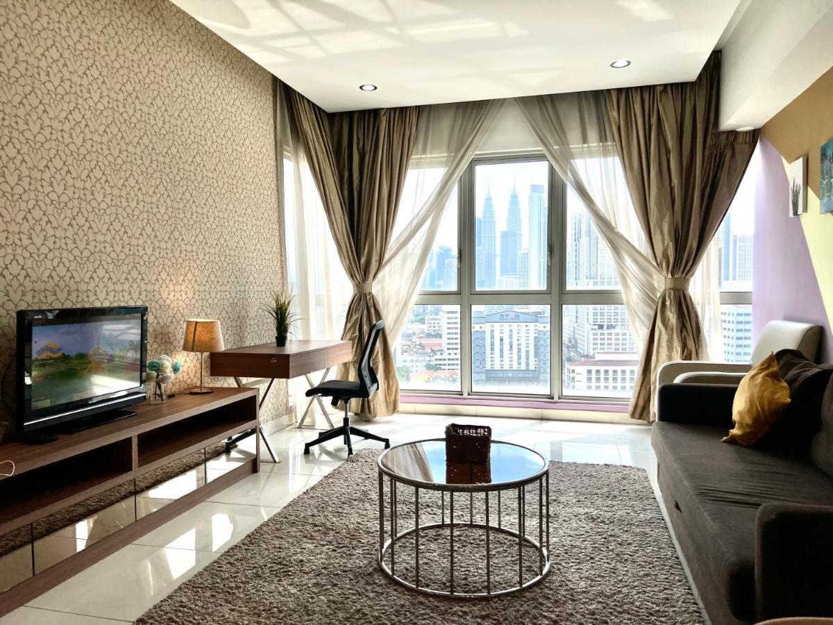 Luxury Regalia Suites By Adnan Kuala Lumpur Eksteriør billede