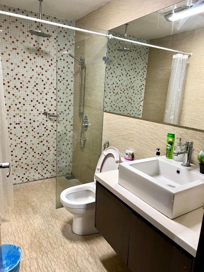 Luxury Regalia Suites By Adnan Kuala Lumpur Eksteriør billede