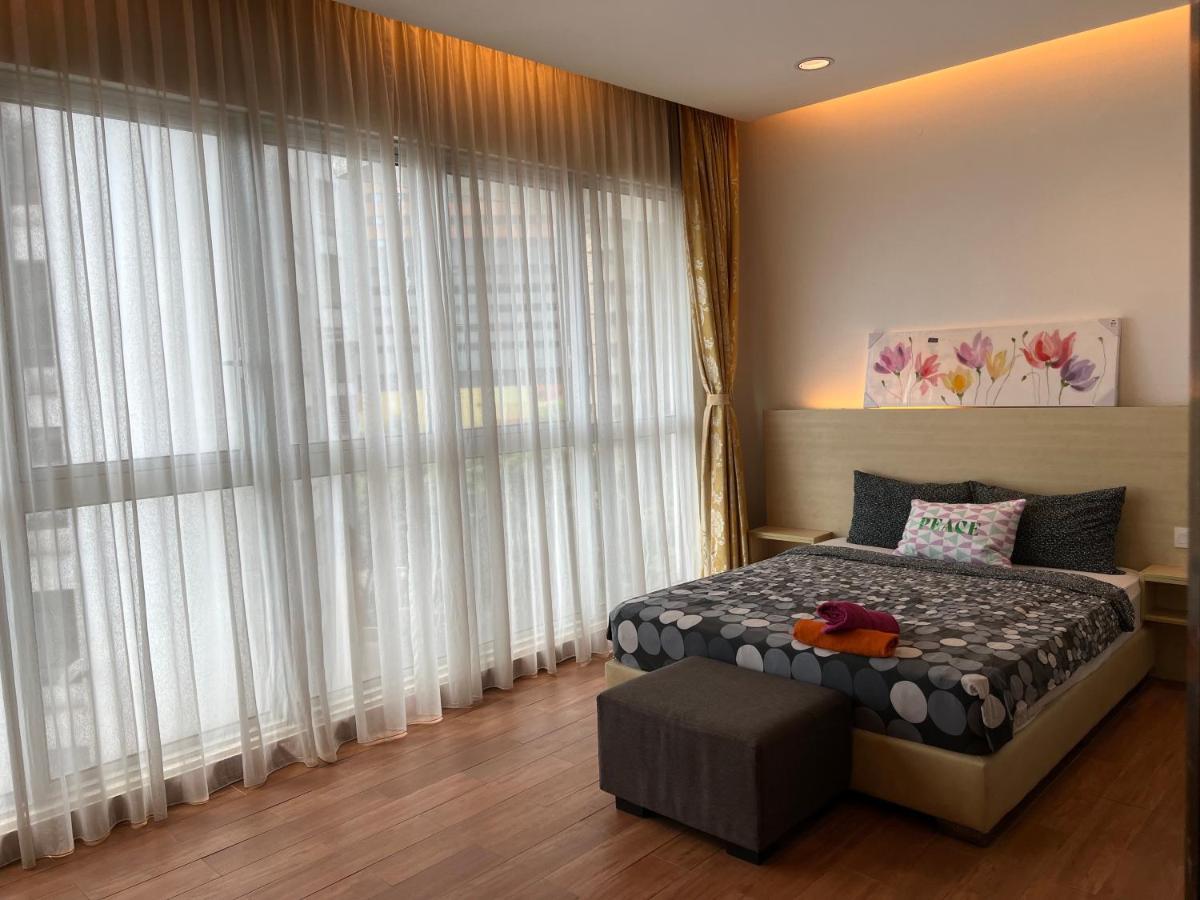 Luxury Regalia Suites By Adnan Kuala Lumpur Eksteriør billede