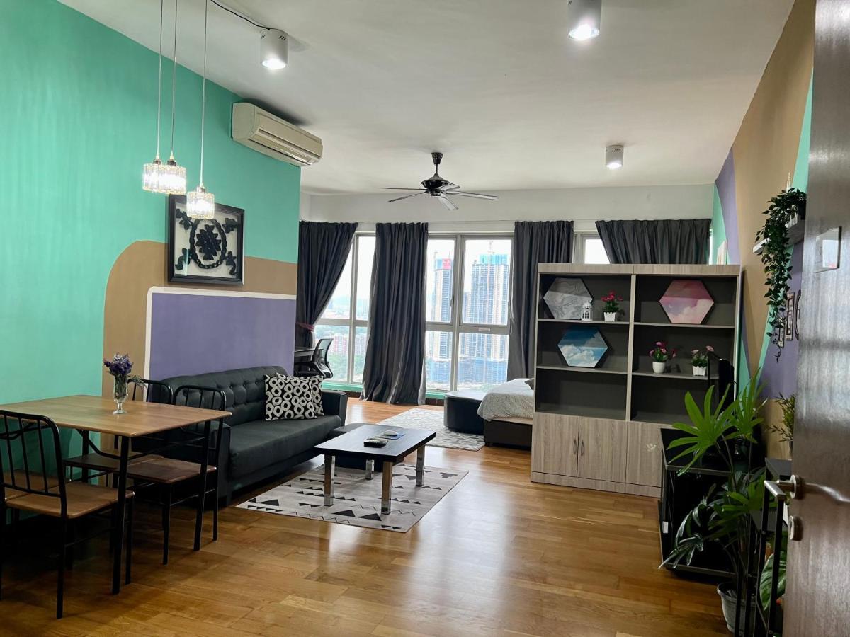 Luxury Regalia Suites By Adnan Kuala Lumpur Eksteriør billede