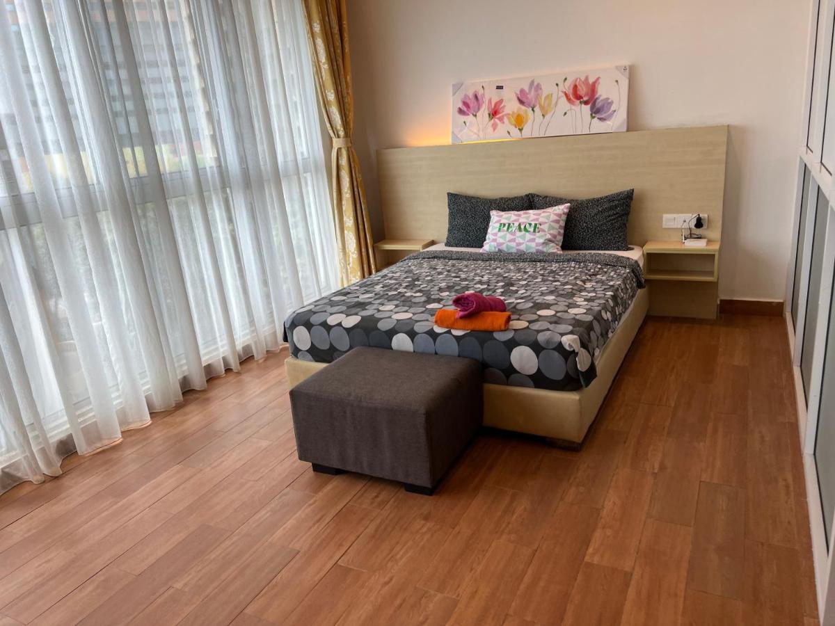 Luxury Regalia Suites By Adnan Kuala Lumpur Eksteriør billede