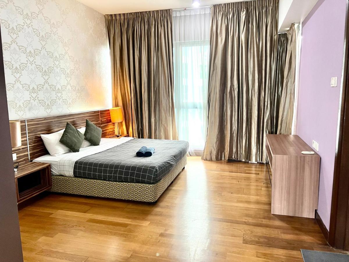 Luxury Regalia Suites By Adnan Kuala Lumpur Eksteriør billede