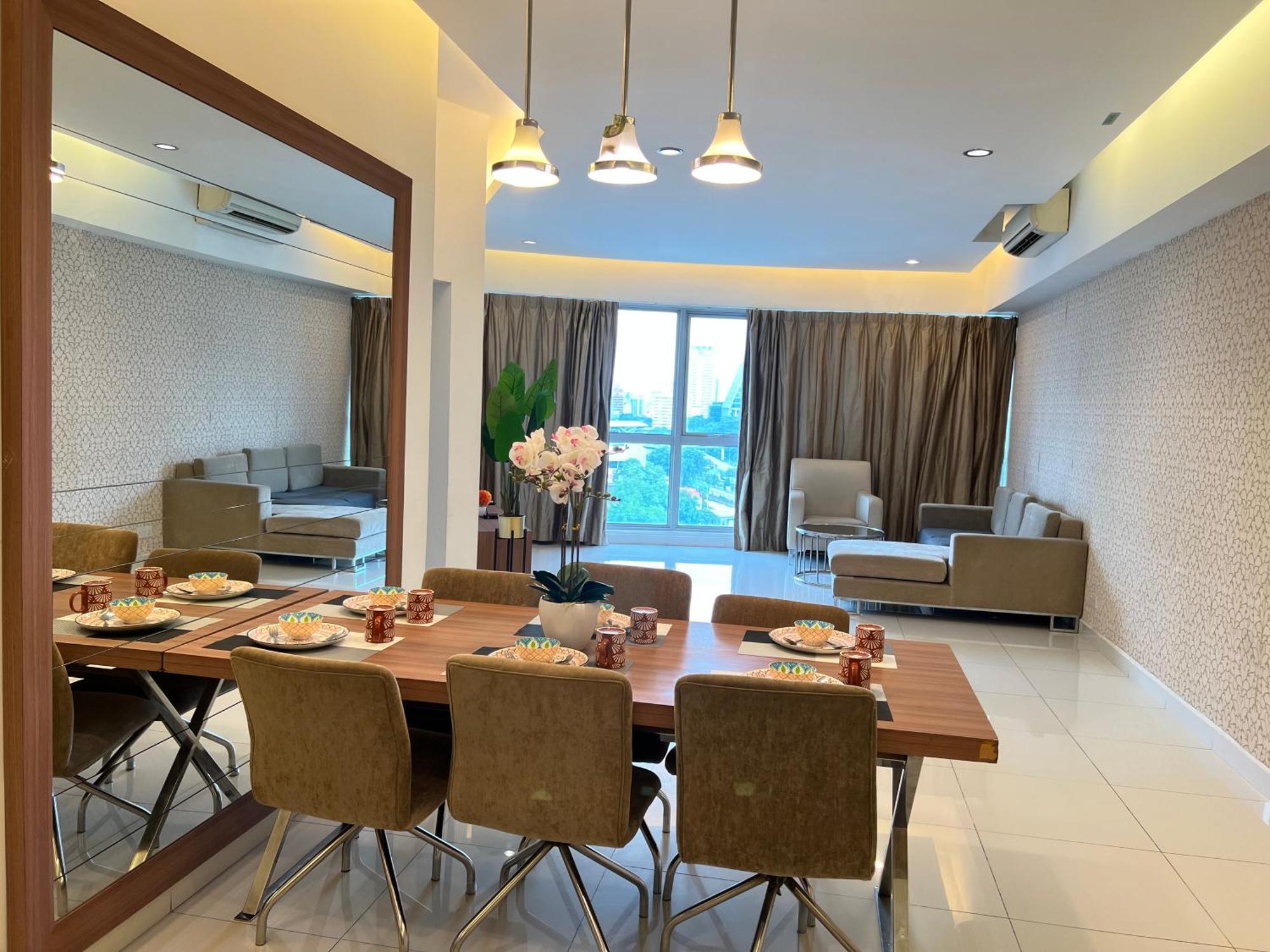 Luxury Regalia Suites By Adnan Kuala Lumpur Eksteriør billede